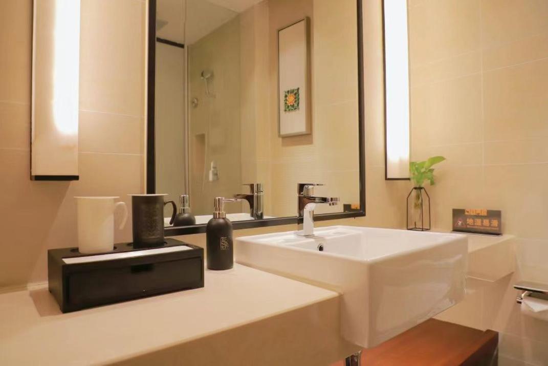 Ssaw Boutique Hotel Ningbo Cbd Luaran gambar